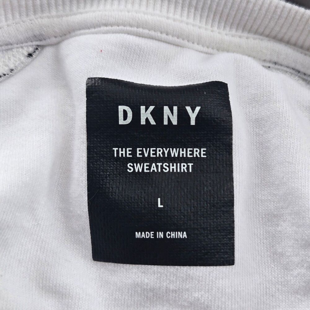 DKNY - Picture 6 of 6